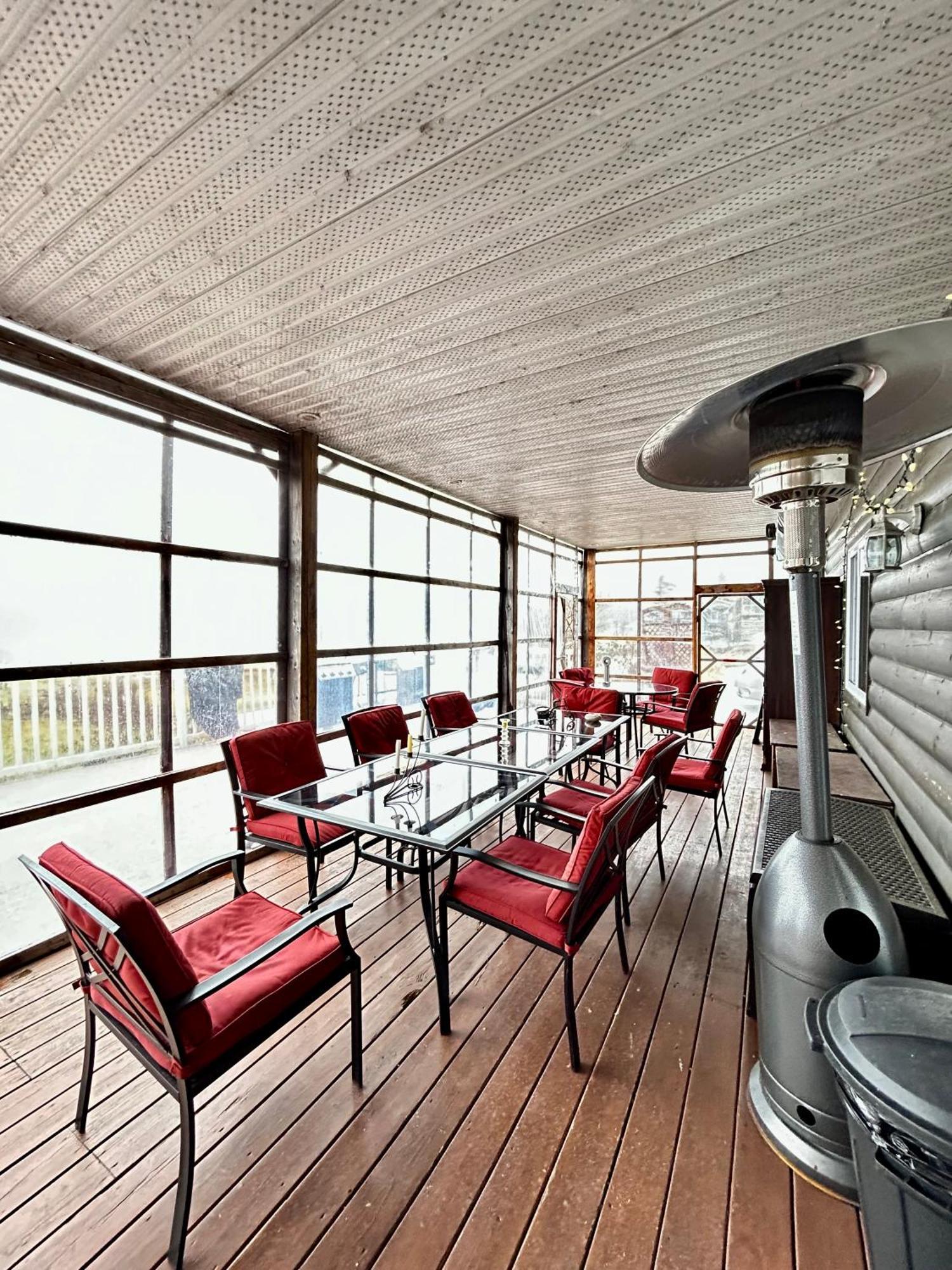 Resort Lac Ste-Marie Lac Sainte-Marie Extérieur photo